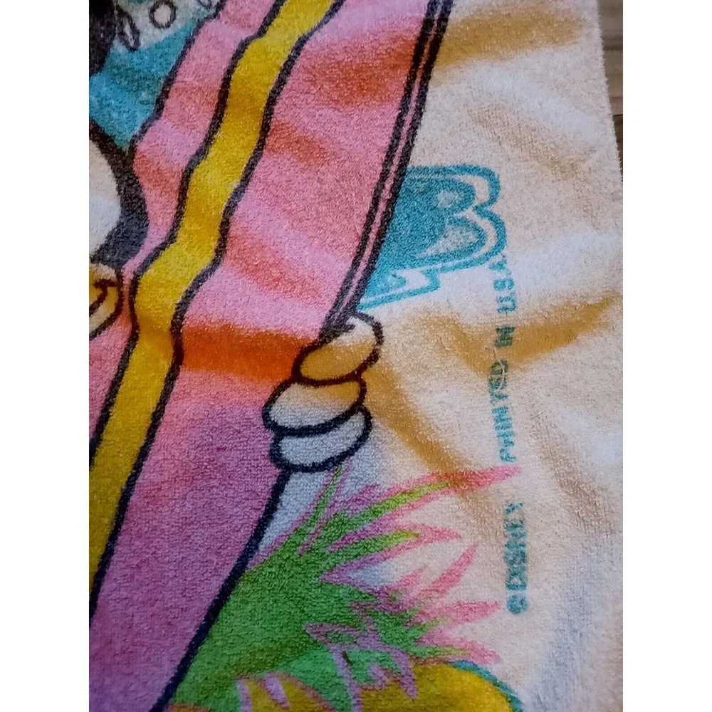 VTG Mickey Mouse & Friends BEACH BATH TOWEL 29”x54” MADE IN USA‎ 100% COTTON